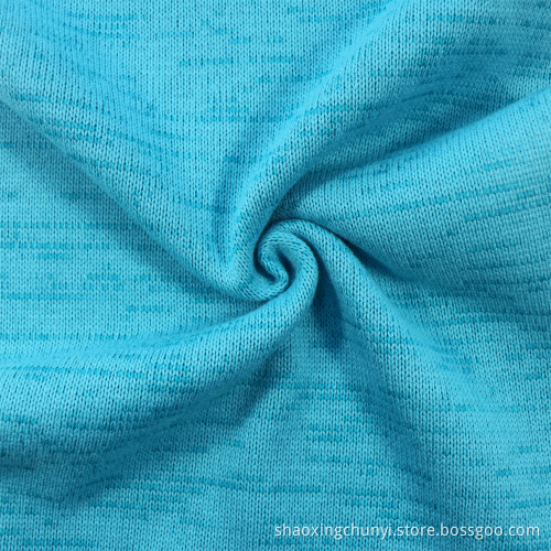 Hochwertige 100 Polyester einfache weiche Handgefütterung kationischer Farbstoff losen Fleece -Stoff für Deckenkleidungsstücke
